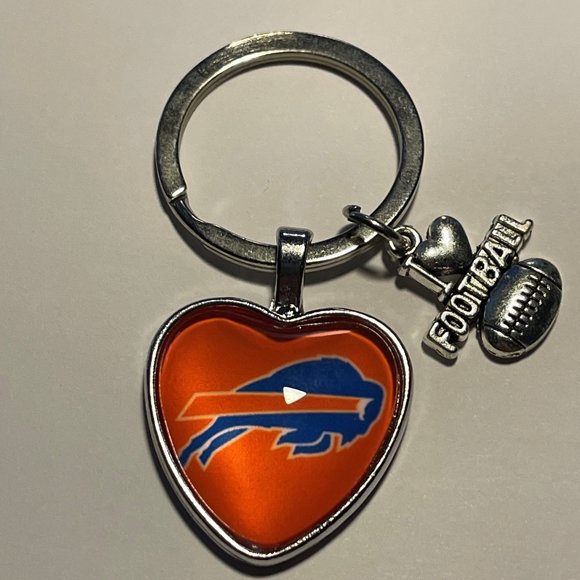 BUFFALO BILLS NFL I Love Football Heart Key Ring !!!NEW!!! - Picture 1 of 1
